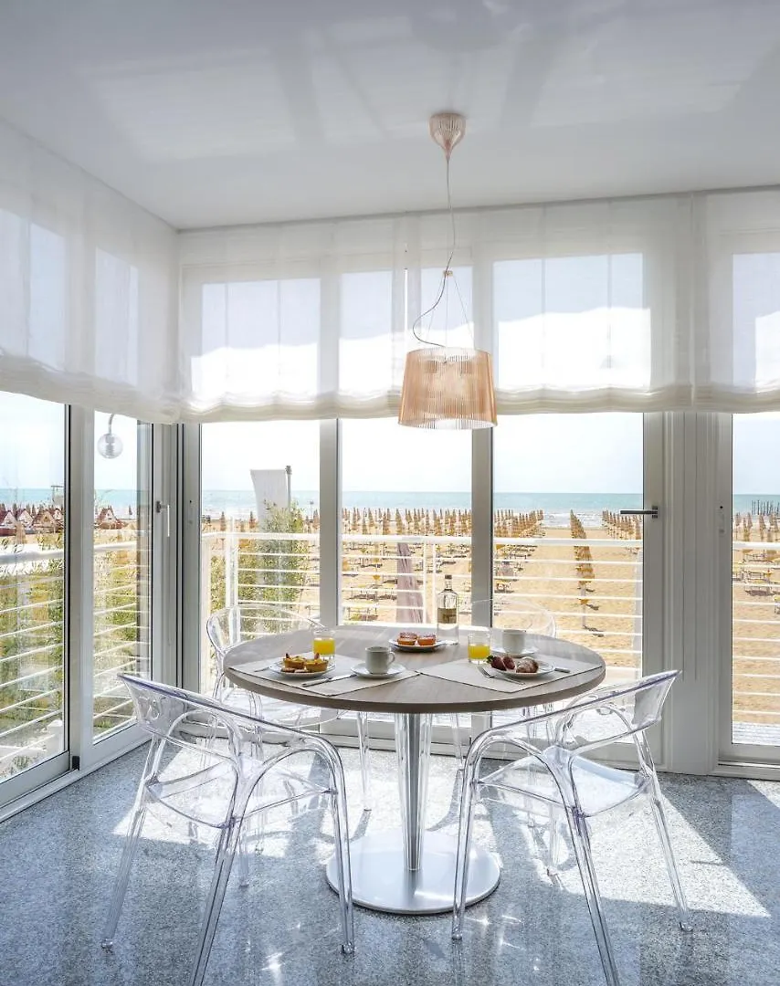 Hotel Capri 3 Stelle Superior Lido di Jesolo 3*,